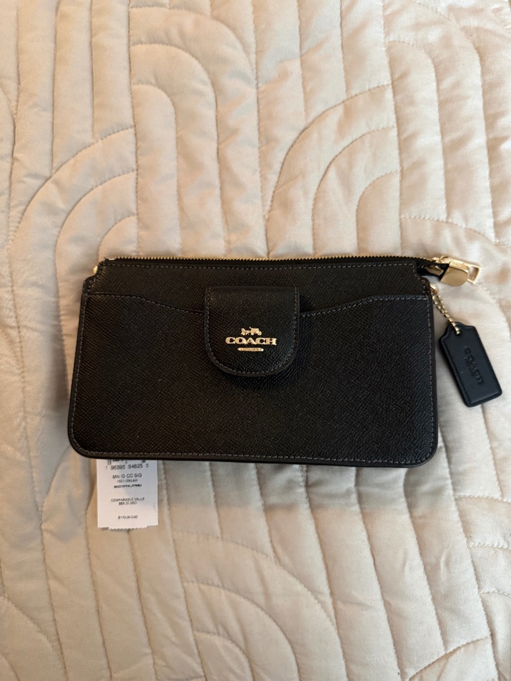Nwt coach clutch/crossbody